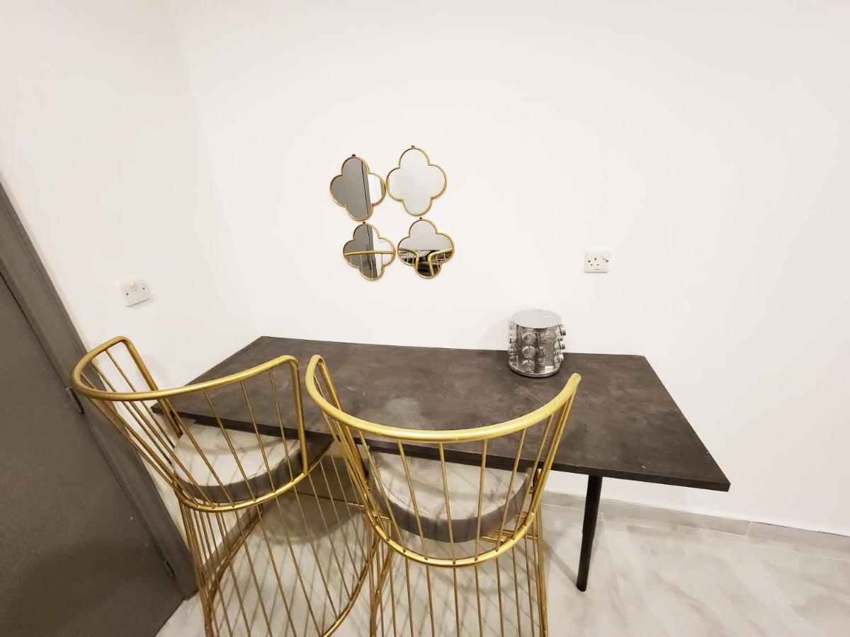 Moods Holiday Homes Al Ain Luaran gambar