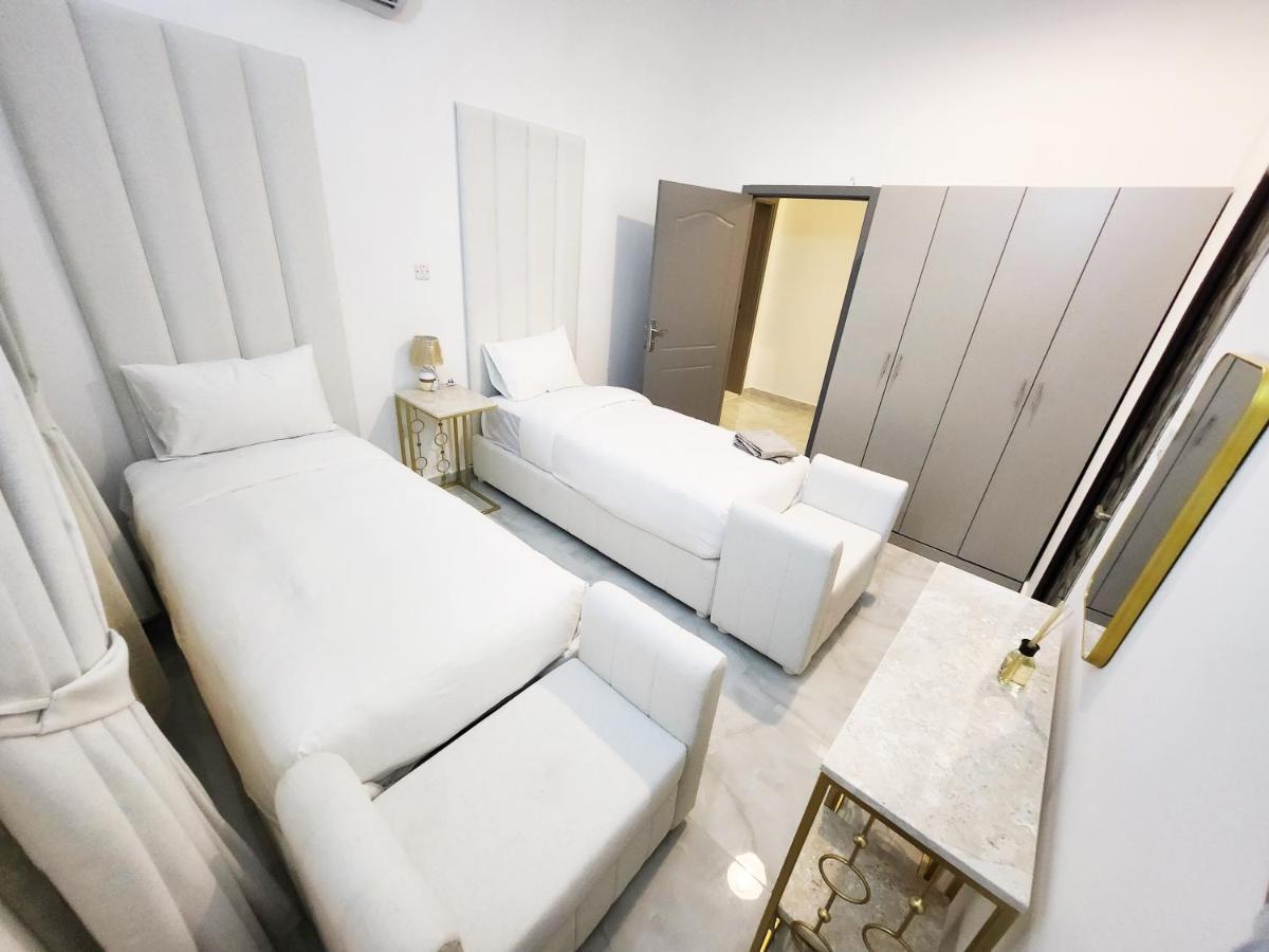 Moods Holiday Homes Al Ain Luaran gambar