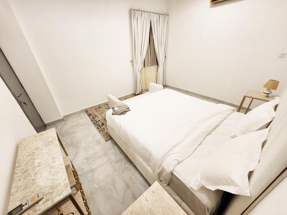 Moods Holiday Homes Al Ain Luaran gambar