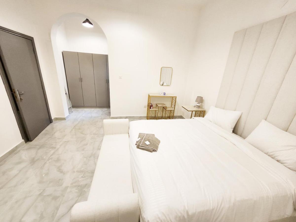 Moods Holiday Homes Al Ain Luaran gambar