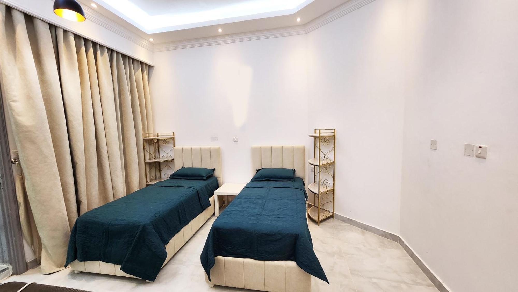Moods Holiday Homes Al Ain Luaran gambar